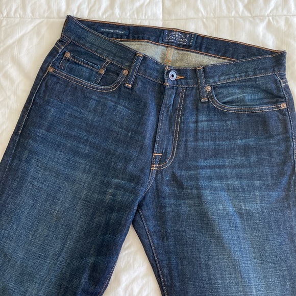 Men’s Lucky Brand Jeans - Picture 3 of 5